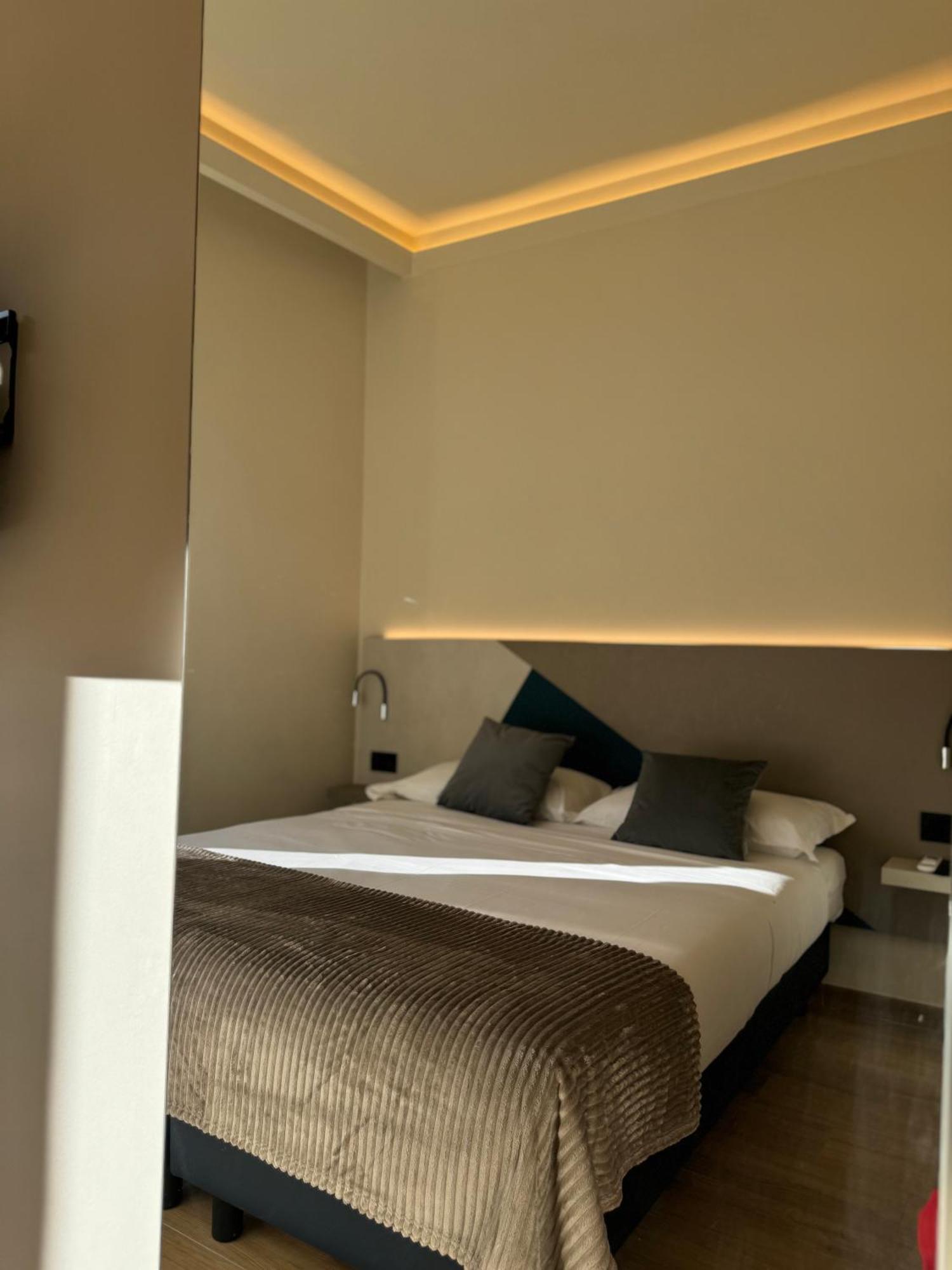Honeycomb Guesthouse Rome Extérieur photo